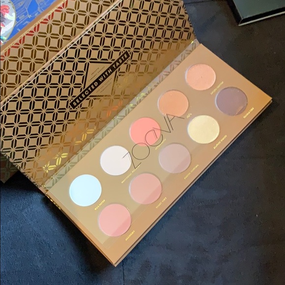 Pallets (3) - Picture 6 of 8